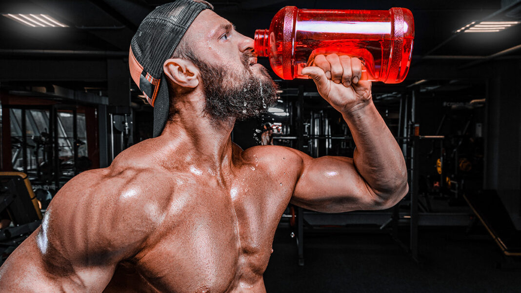 How Much Water Do Bodybuilders Drink Per Day?