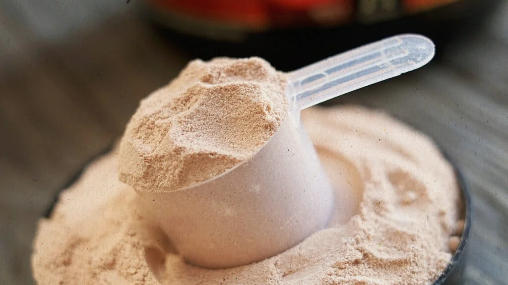 What is Dry Scooping Pre-Workout?
