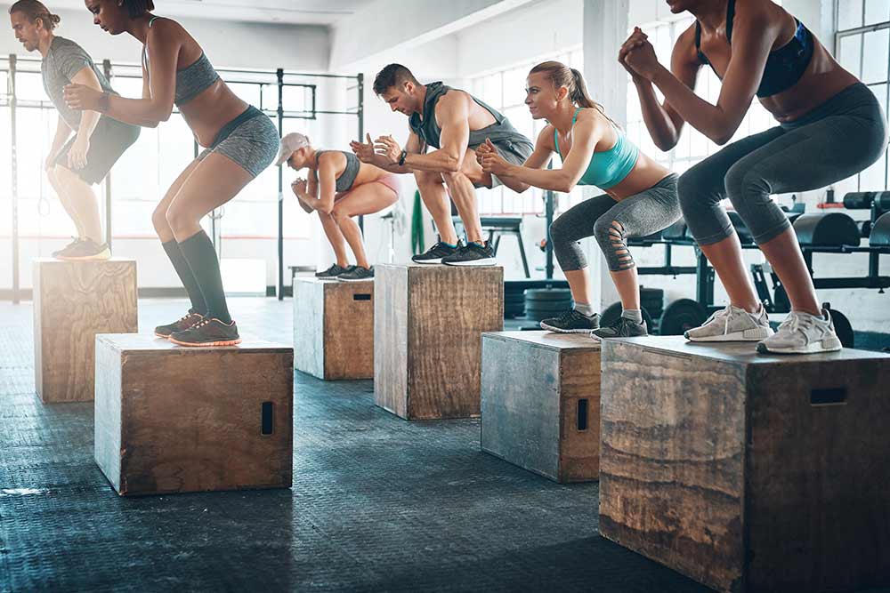 Plyometric Exercises: Benefits, Examples, Fat Loss, and Disadvantages