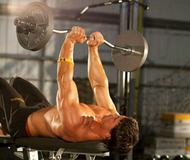 Bench-Press Bench-Press