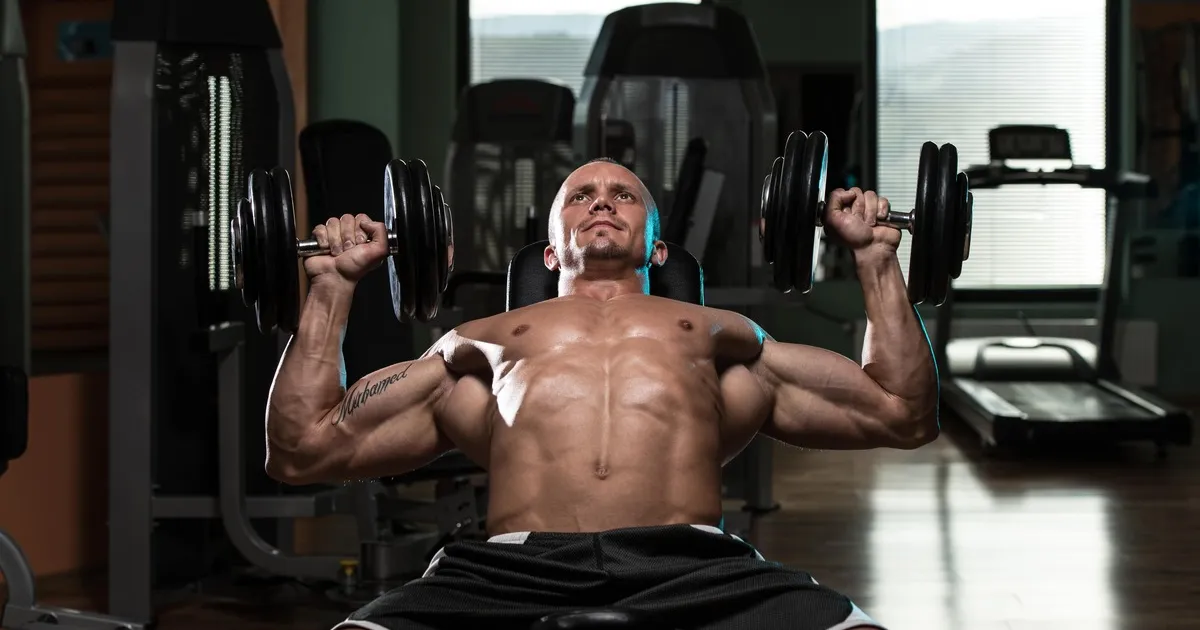 How to Perform the Incline Dumbbell Press How to Perform the Incline Dumbbell Press