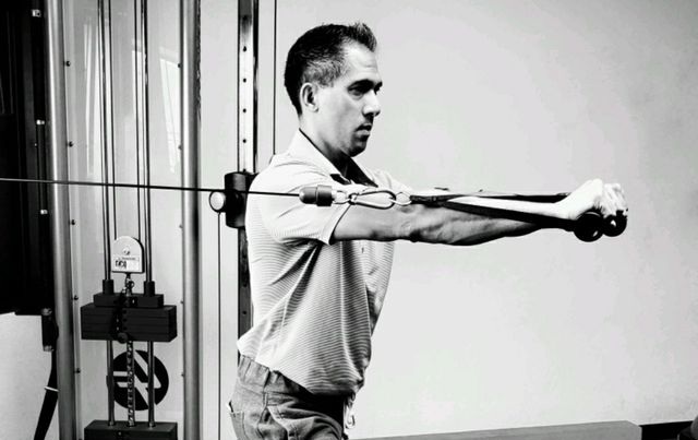 Single-Arm Cable Press