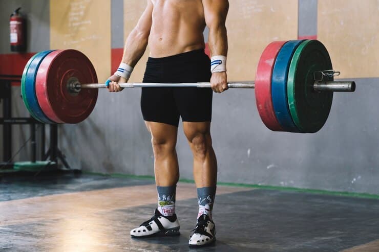 How to Perform the Stiff-Leg Deadlift How to Perform the Stiff-Leg Deadlift